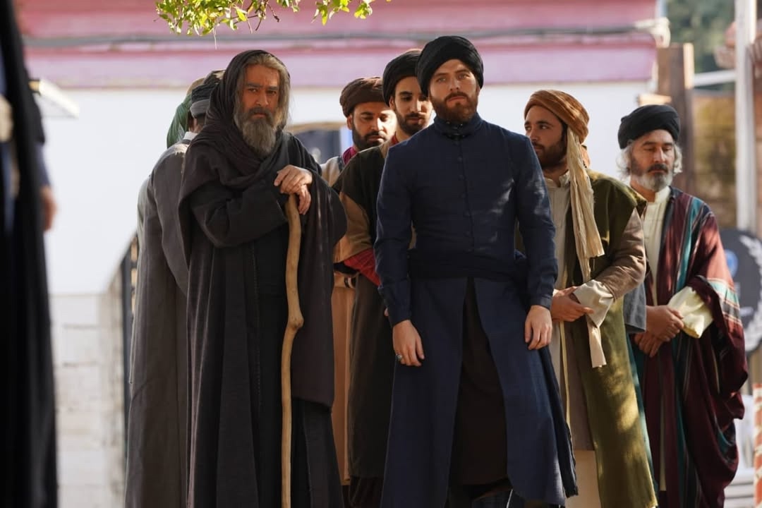 Кадр из Мевлана: Опьянённый любовью